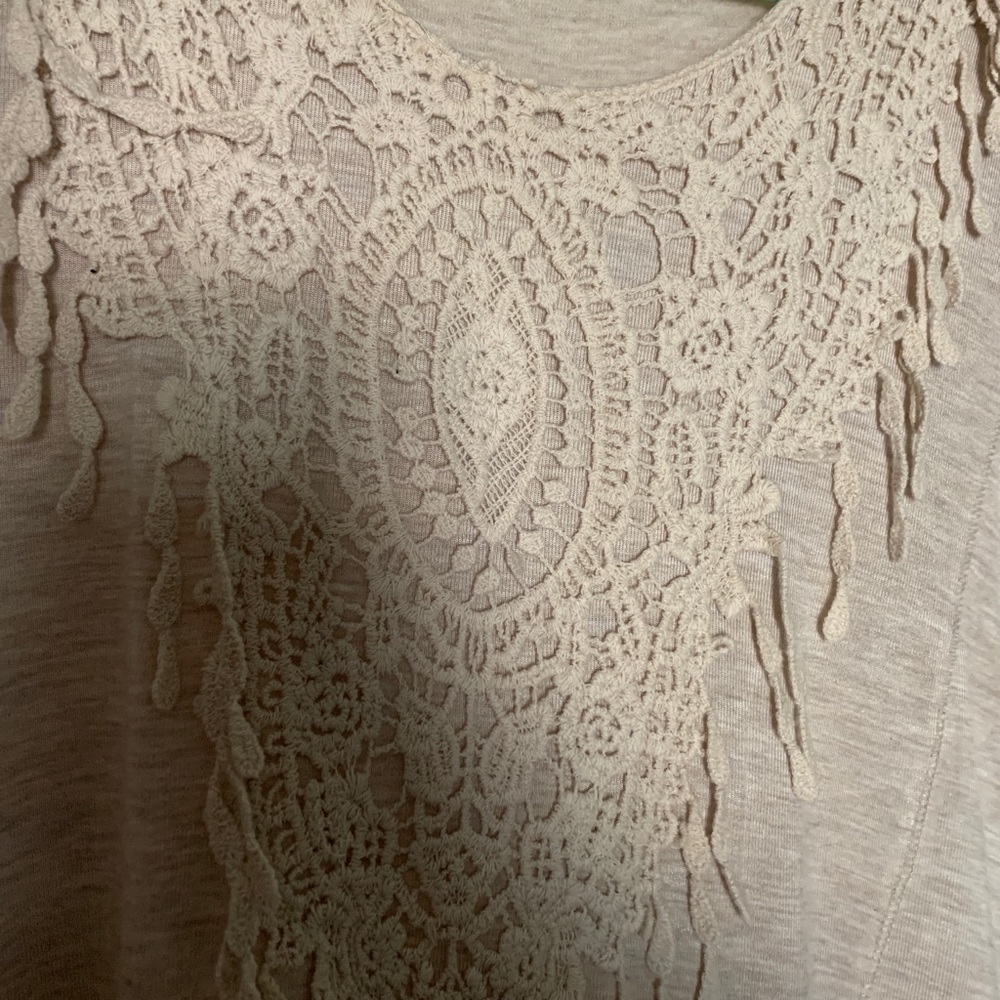 Blouse - Picture 2 of 2